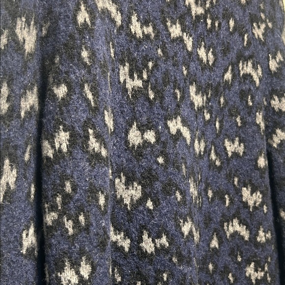 Athleta Wool Blend Sweater - Picture 6 of 7